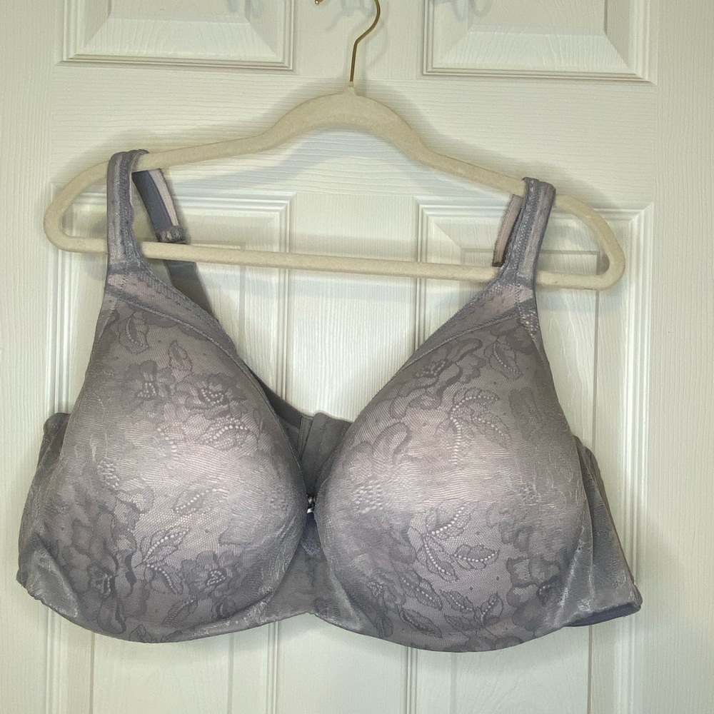 Lane Bryant balconette bra size 50DDin gray lace, lightly lined